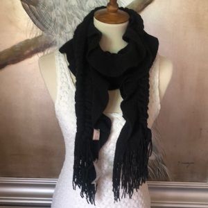 LOOK Collection Black Knit Scarf Wrap Going Green